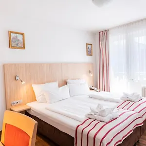 3* Hotel Astoria