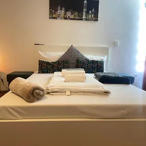 Studio-apartment Stuttgart